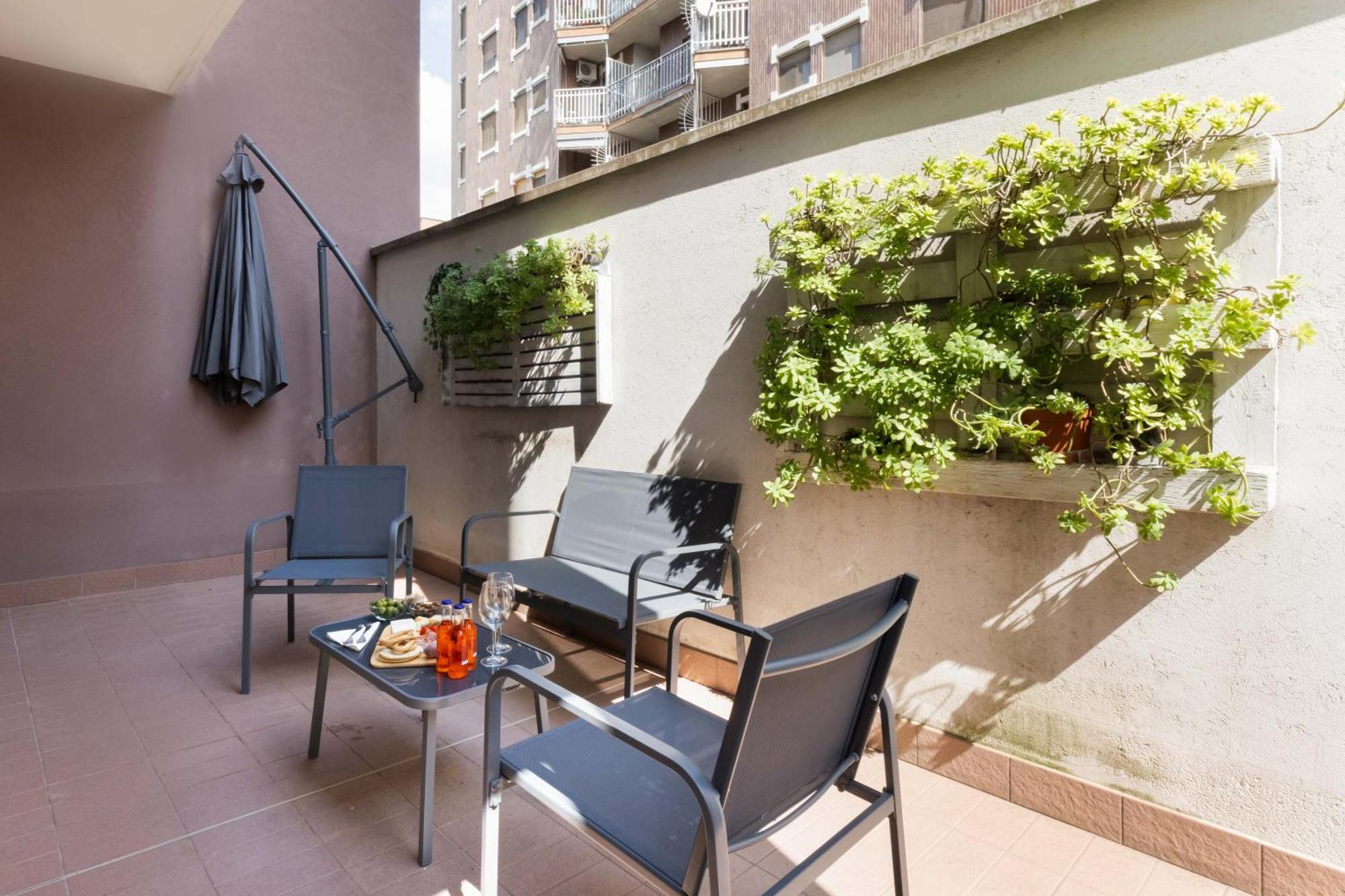 Terrace Con Parcheggio Incluso